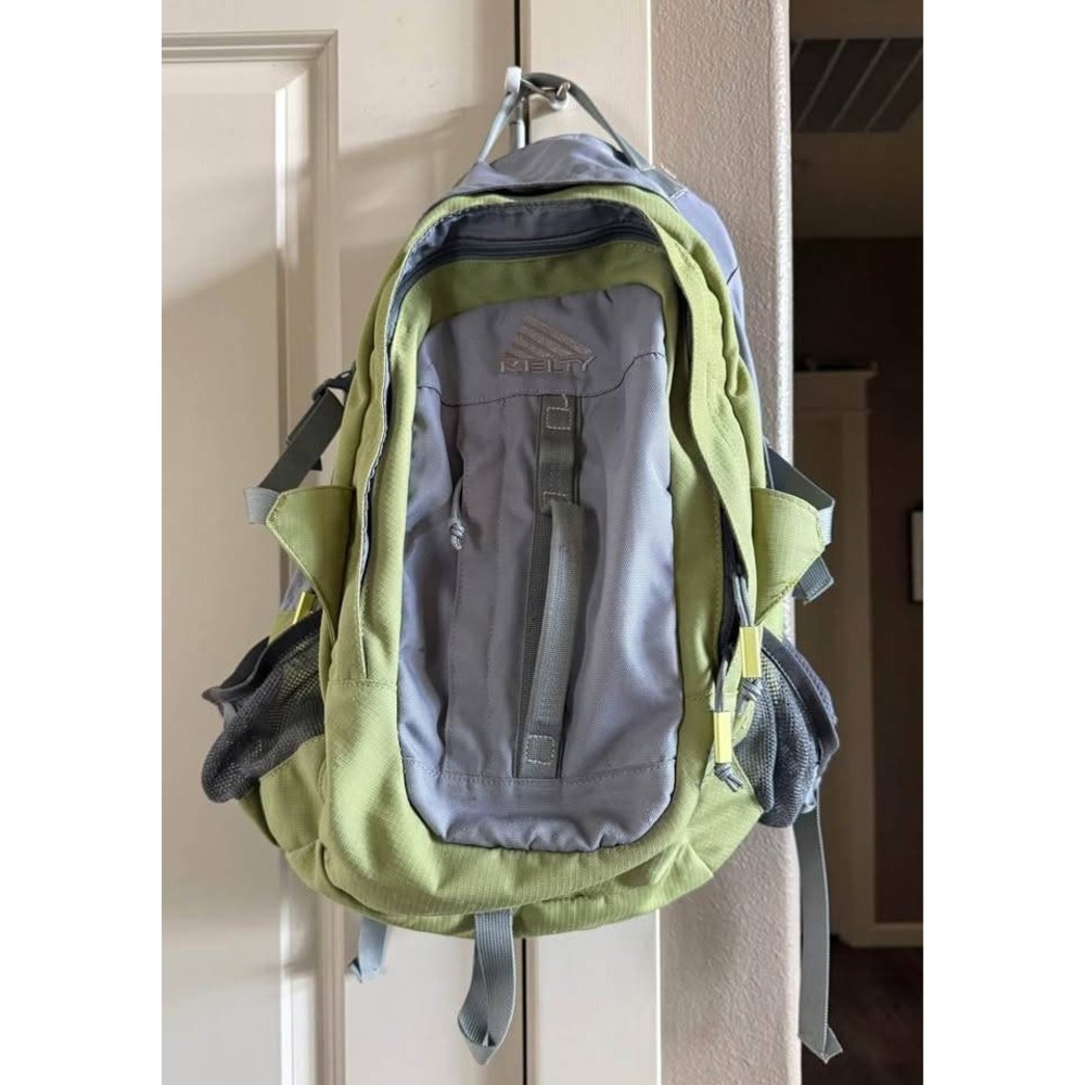 Kelty Redtail W Leaf Green and Gray Travel Camping Hiking Gorpcore Backpack - Picture 6 of 10